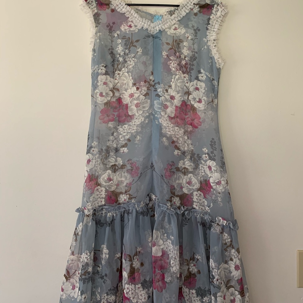 Woman’s Floral Top